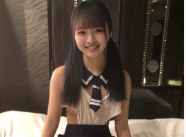 FC2-PPV-3258004 【奇迹18岁！天才萌小妹Ayu-chan的现实]我有点展，不过我才18岁