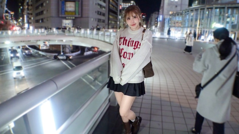 SIRO-5706 一位身材高挑、模特级别的美女，实在忍受不了太久的性生活－阿曼妮·米歇尔